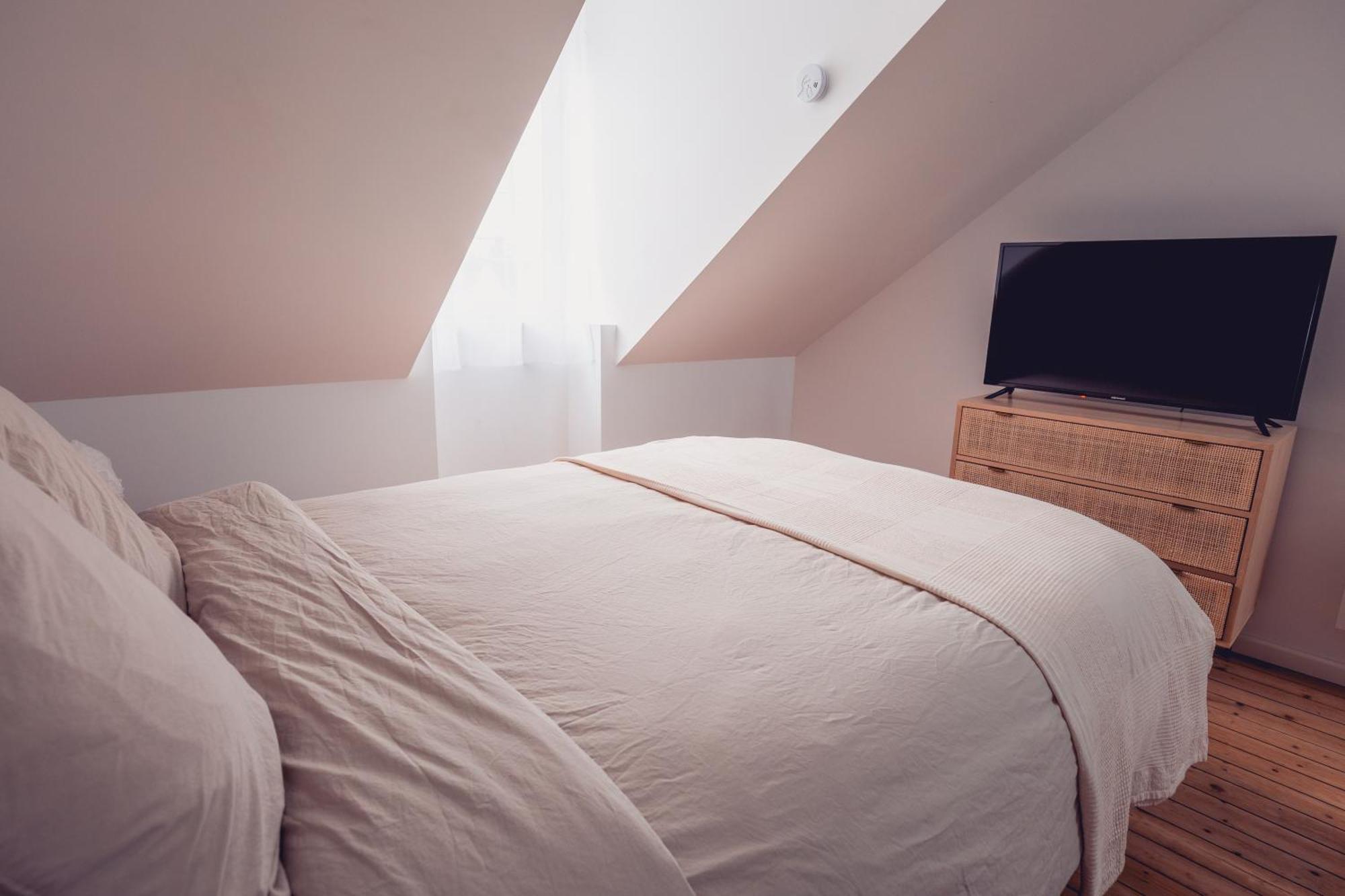 Loft Lumineux Tres Spacieux - Parking Gratuit Châteauroux エクステリア 写真