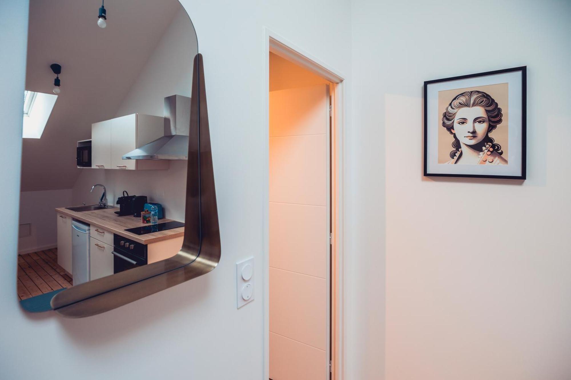 Loft Lumineux Tres Spacieux - Parking Gratuit Châteauroux エクステリア 写真